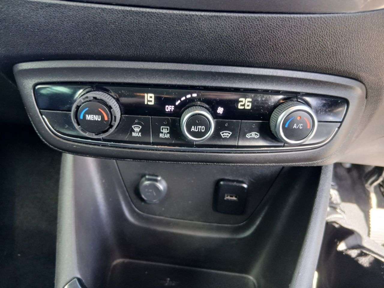 2018 VAUXHALL CROSSLAND X 2018 VAUXHALL CROSSLAND X