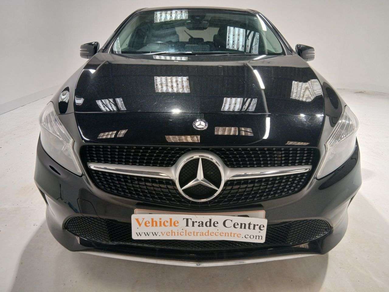 A 2016 MERCEDES-BENZ A CLASS 1.6 A180 Sport Hatchback 5dr Petrol 7G-DCT Euro 6 (s/s) (122 ps) A 2016 MERCEDES-BENZ A CLASS 1.6 A180 Sport Hatchback 5dr Petrol 7G-DCT Euro 6 (s/s) (122 ps)