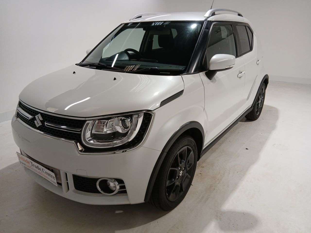 A 2017 SUZUKI IGNIS 1.2 Dualjet MHEV SZ5 Hatchback 5dr Petrol Hybrid Manual ALLGRIP Euro 6 (s/s A 2017 SUZUKI IGNIS 1.2 Dualjet MHEV SZ5 Hatchback 5dr Petrol Hybrid Manual ALLGRIP Euro 6 (s/s