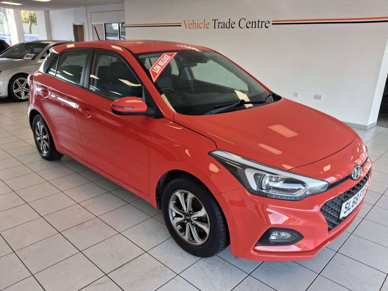A 2018 HYUNDAI I20 1.2 SE Launch Edition Hatchback 5dr Petrol Manual Euro 6 (s/s) (84 ps) A 2018 HYUNDAI I20 1.2 SE Launch Edition Hatchback 5dr Petrol Manual Euro 6 (s/s) (84 ps)