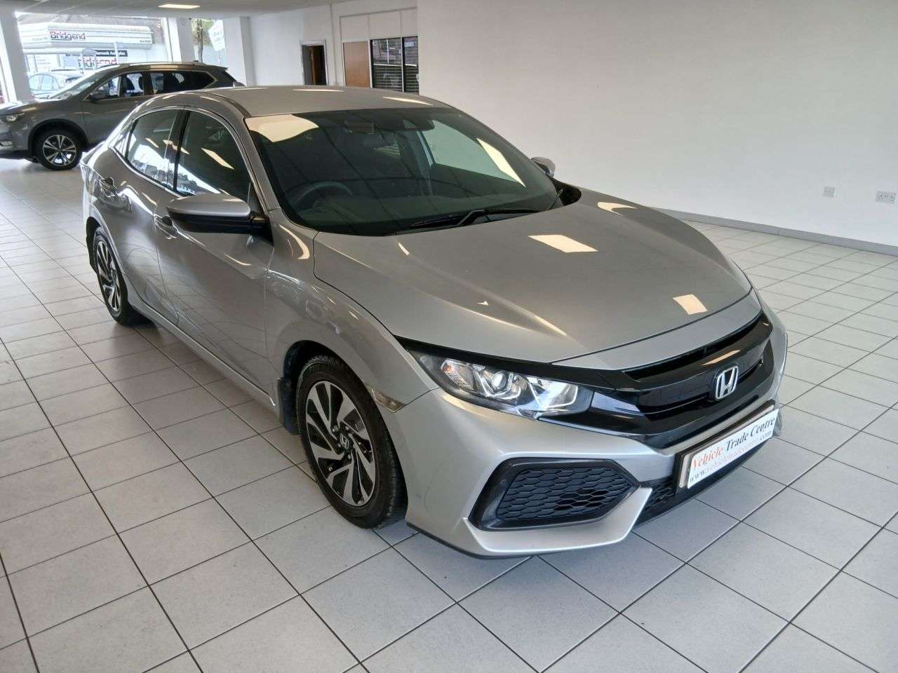 A 2017 HONDA CIVIC 1.0 VTEC Turbo SE Hatchback 5dr Petrol Manual Euro 6 (s/s) (129 ps) A 2017 HONDA CIVIC 1.0 VTEC Turbo SE Hatchback 5dr Petrol Manual Euro 6 (s/s) (129 ps)
