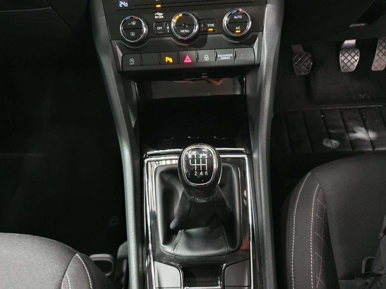 2018 SKODA KAROQ 2018 SKODA KAROQ