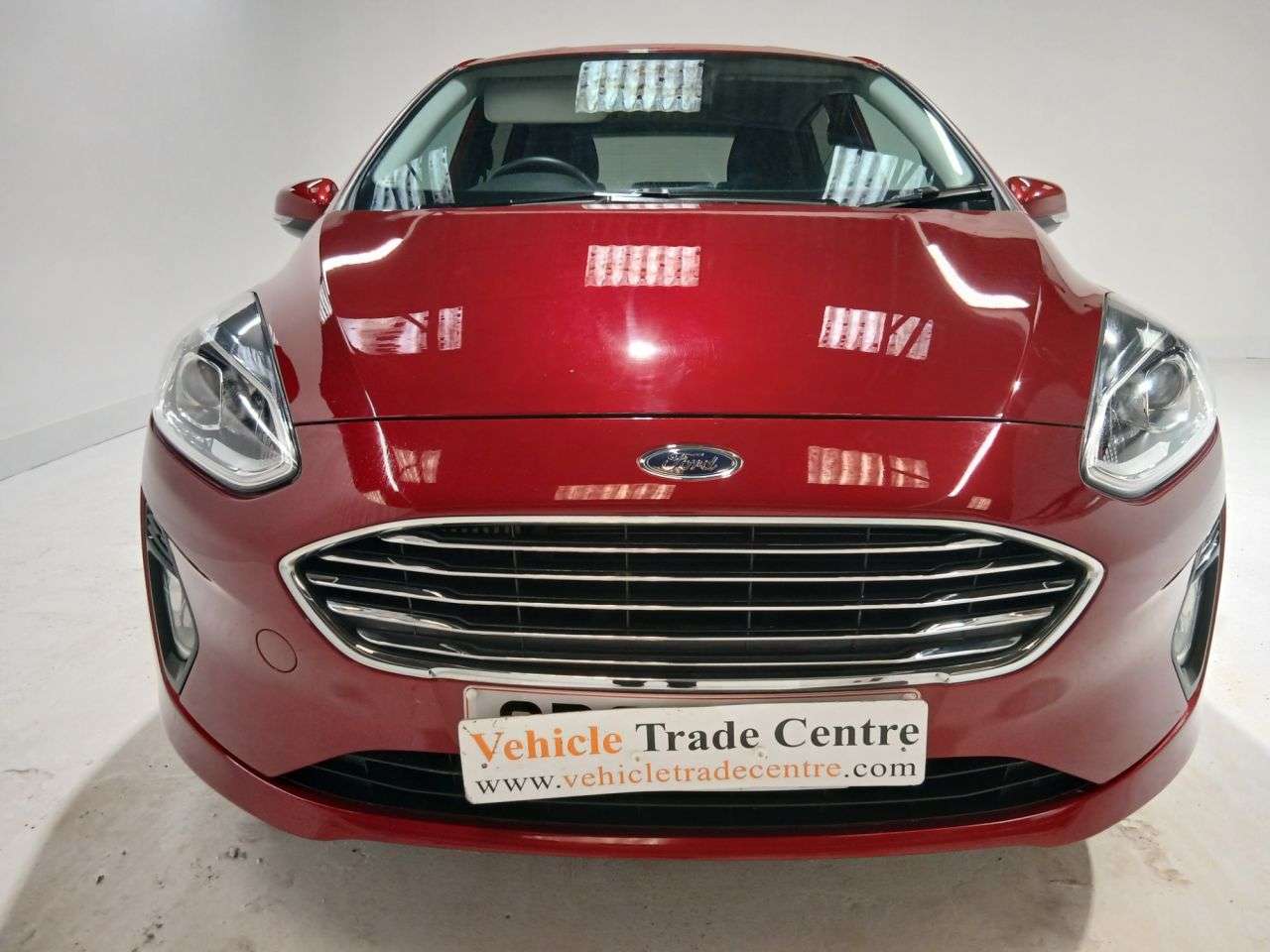 A 2018 FORD FIESTA 1.0T EcoBoost GPF Titanium Hatchback 5dr Petrol Manual Euro 6 (s/s) (100 ps A 2018 FORD FIESTA 1.0T EcoBoost GPF Titanium Hatchback 5dr Petrol Manual Euro 6 (s/s) (100 ps