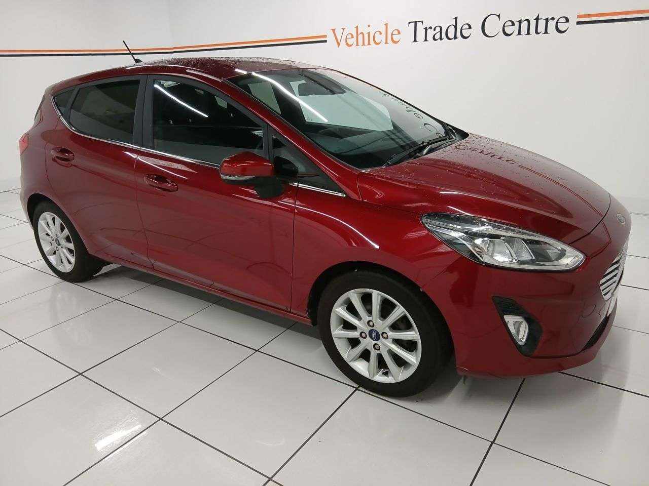 A 2018 FORD FIESTA 1.0T EcoBoost GPF Titanium Hatchback 5dr Petrol Manual Euro 6 (s/s) (100 ps A 2018 FORD FIESTA 1.0T EcoBoost GPF Titanium Hatchback 5dr Petrol Manual Euro 6 (s/s) (100 ps