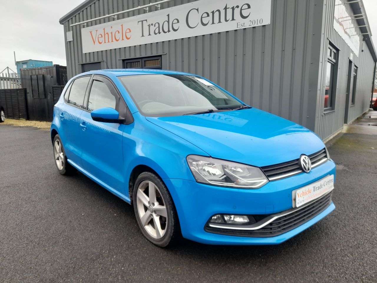 A 2015 VOLKSWAGEN POLO 1.4 TDI BlueMotion Tech SEL Hatchback 5dr Diesel Manual Euro 6 (s/s) (90 ps A 2015 VOLKSWAGEN POLO 1.4 TDI BlueMotion Tech SEL Hatchback 5dr Diesel Manual Euro 6 (s/s) (90 ps