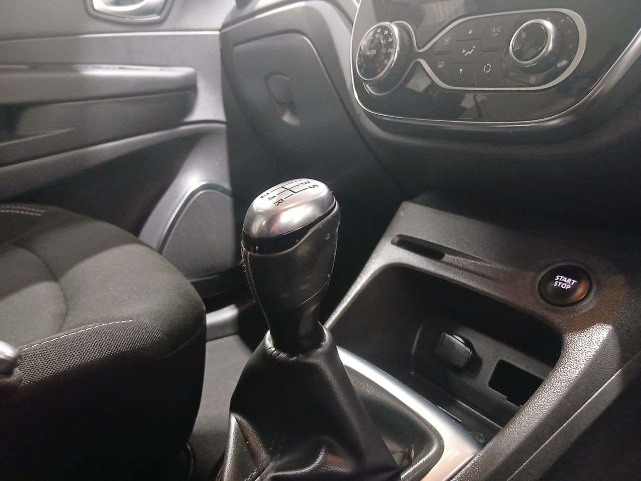 2018 RENAULT CAPTUR 2018 RENAULT CAPTUR