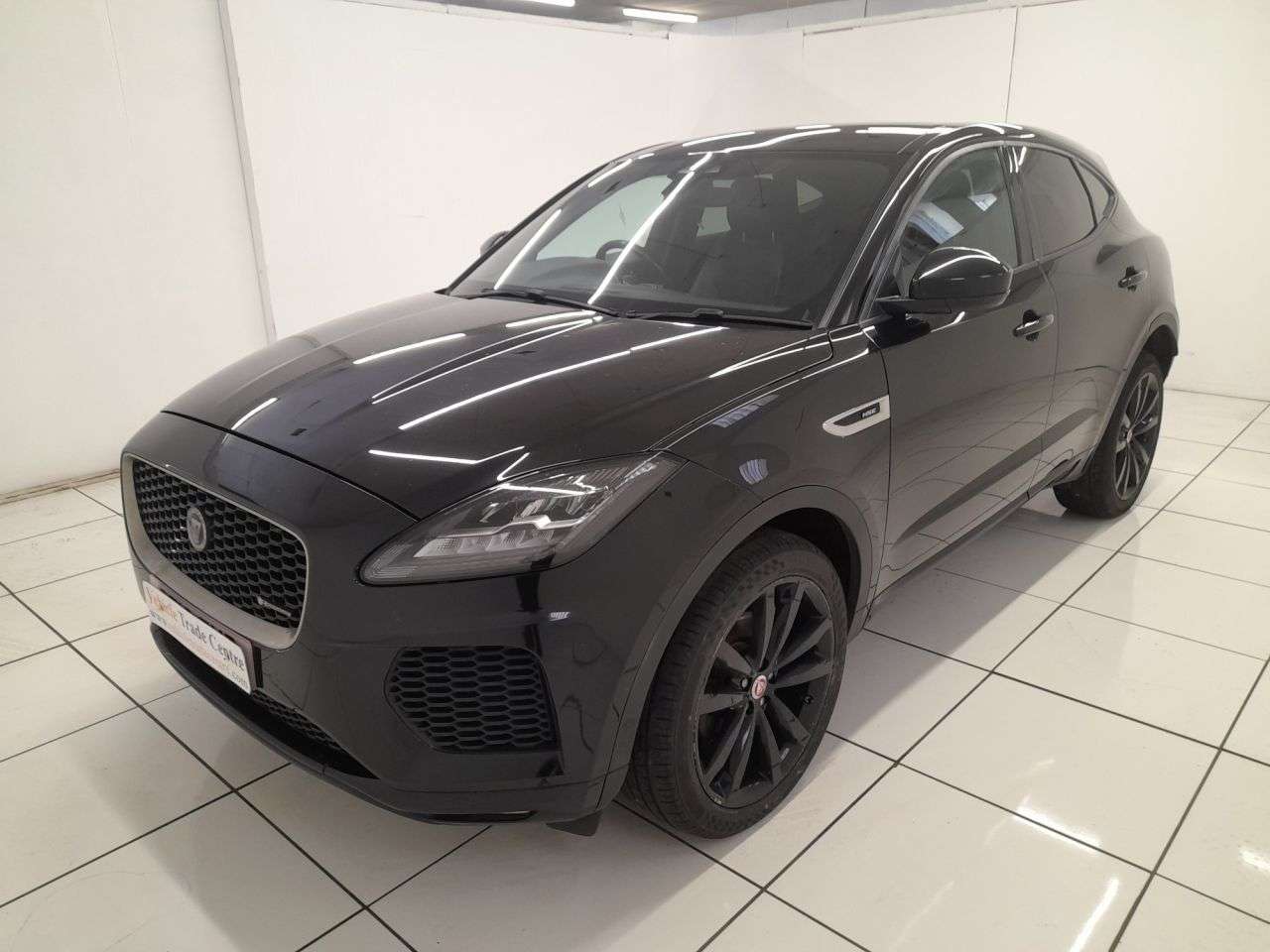A 2019 JAGUAR E-PACE 2.0 D180 R-Dynamic HSE SUV 5dr Diesel Auto AWD Euro 6 (s/s) (180 ps) A 2019 JAGUAR E-PACE 2.0 D180 R-Dynamic HSE SUV 5dr Diesel Auto AWD Euro 6 (s/s) (180 ps)