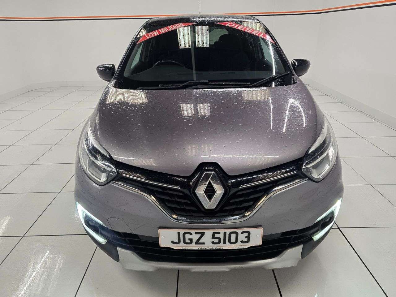 A 2018 RENAULT CAPTUR 1.5 dCi ENERGY Dynamique S Nav SUV 5dr Diesel Manual Euro 6 (s/s) (90 ps) A 2018 RENAULT CAPTUR 1.5 dCi ENERGY Dynamique S Nav SUV 5dr Diesel Manual Euro 6 (s/s) (90 ps)