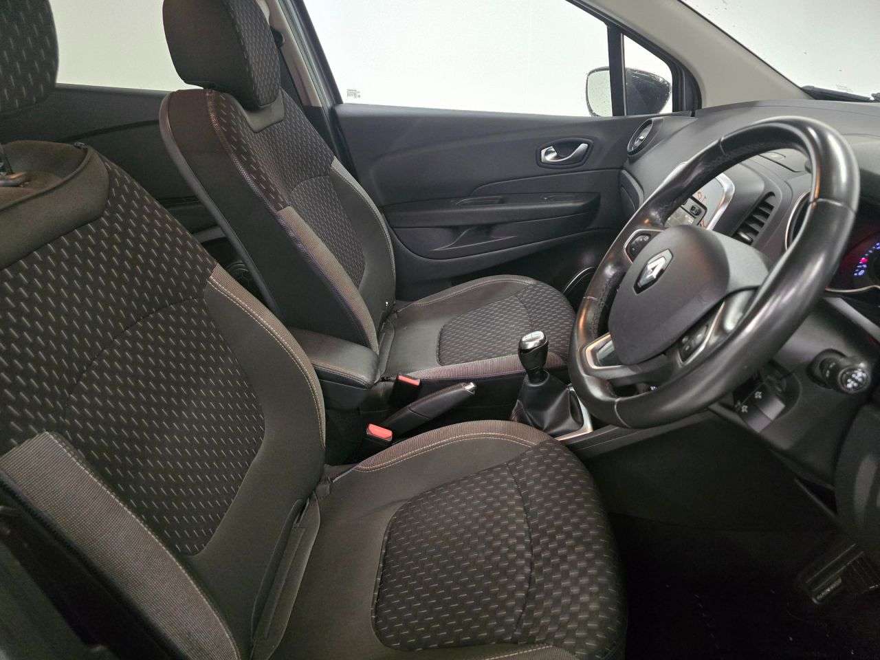 2018 RENAULT CAPTUR 2018 RENAULT CAPTUR
