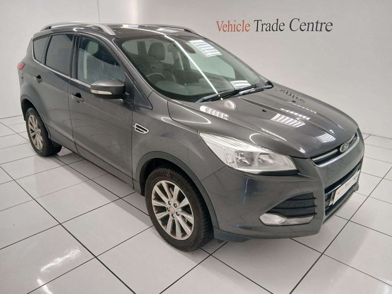 A 2015 FORD KUGA 2.0 TDCi Titanium SUV 5dr Diesel Manual 2WD Euro 6 (s/s) (150 ps) A 2015 FORD KUGA 2.0 TDCi Titanium SUV 5dr Diesel Manual 2WD Euro 6 (s/s) (150 ps)