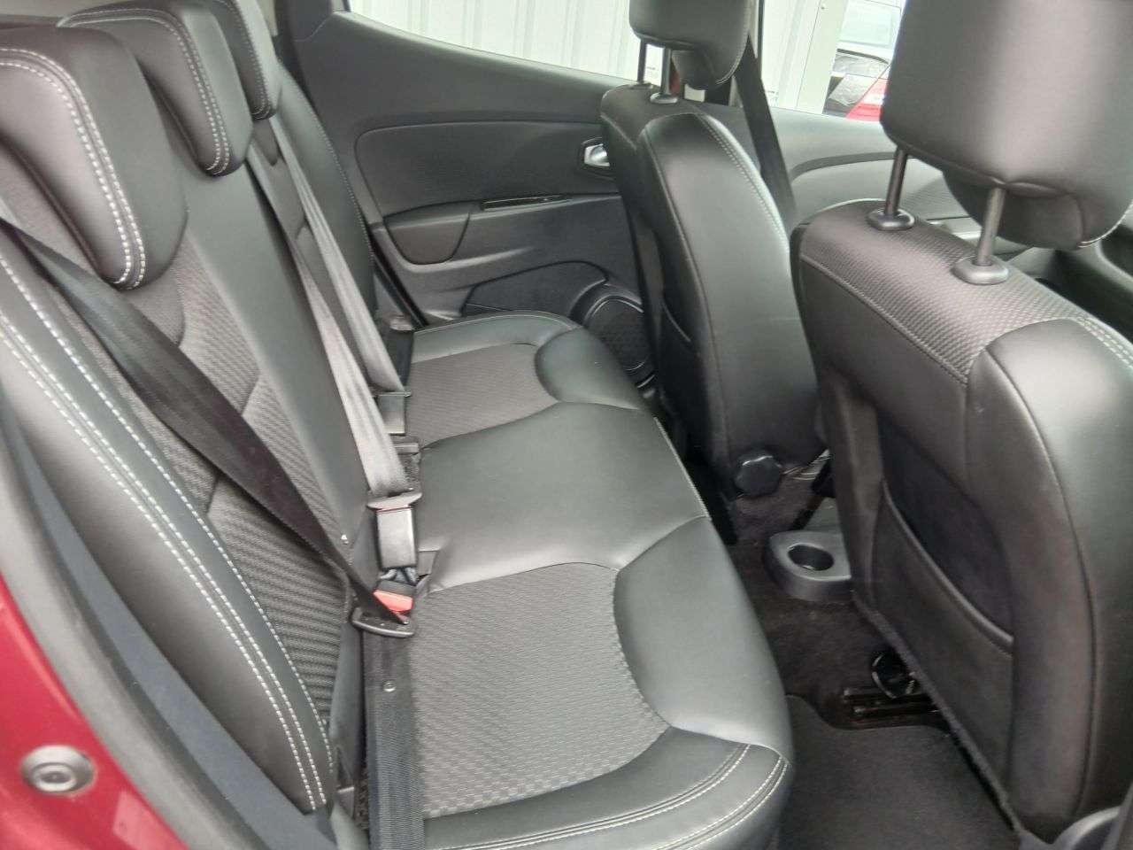2017 RENAULT CLIO 2017 RENAULT CLIO