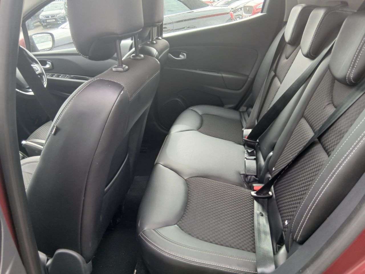 2017 RENAULT CLIO 2017 RENAULT CLIO