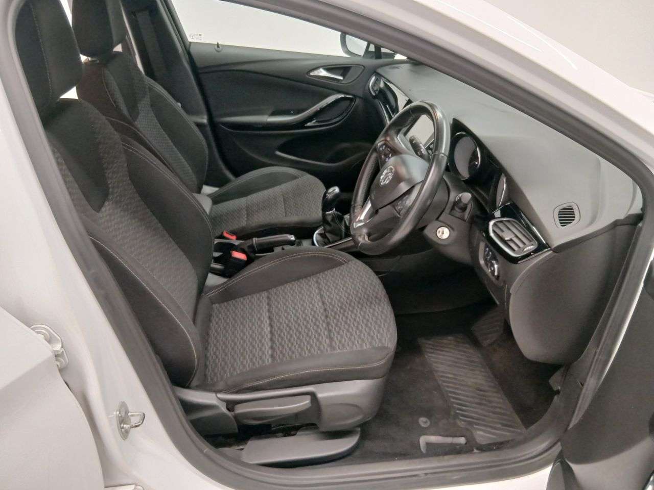2017 VAUXHALL ASTRA 2017 VAUXHALL ASTRA
