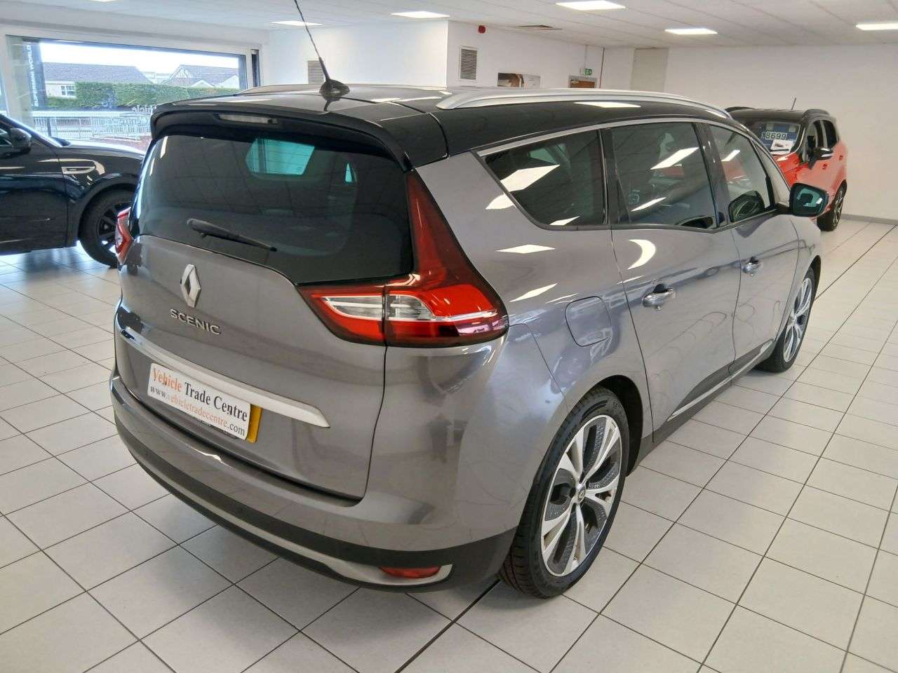 A 2017 RENAULT GRAND SCENIC 1.6 dCi Dynamique S Nav MPV 5dr Diesel Manual Euro 6 (s/s) (130 ps) A 2017 RENAULT GRAND SCENIC 1.6 dCi Dynamique S Nav MPV 5dr Diesel Manual Euro 6 (s/s) (130 ps)