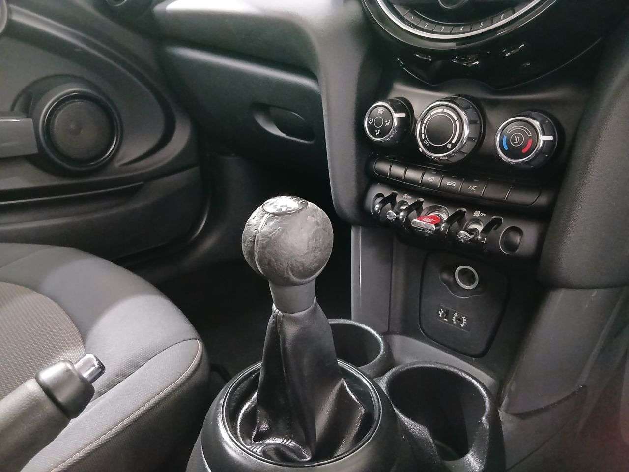 2017 MINI HATCH 2017 MINI HATCH