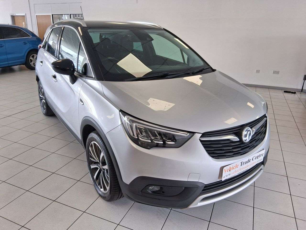 A 2018 VAUXHALL CROSSLAND X 1.2 Turbo GPF Ultimate SUV 5dr Petrol Manual Euro 6 (s/s) (130 ps) A 2018 VAUXHALL CROSSLAND X 1.2 Turbo GPF Ultimate SUV 5dr Petrol Manual Euro 6 (s/s) (130 ps)