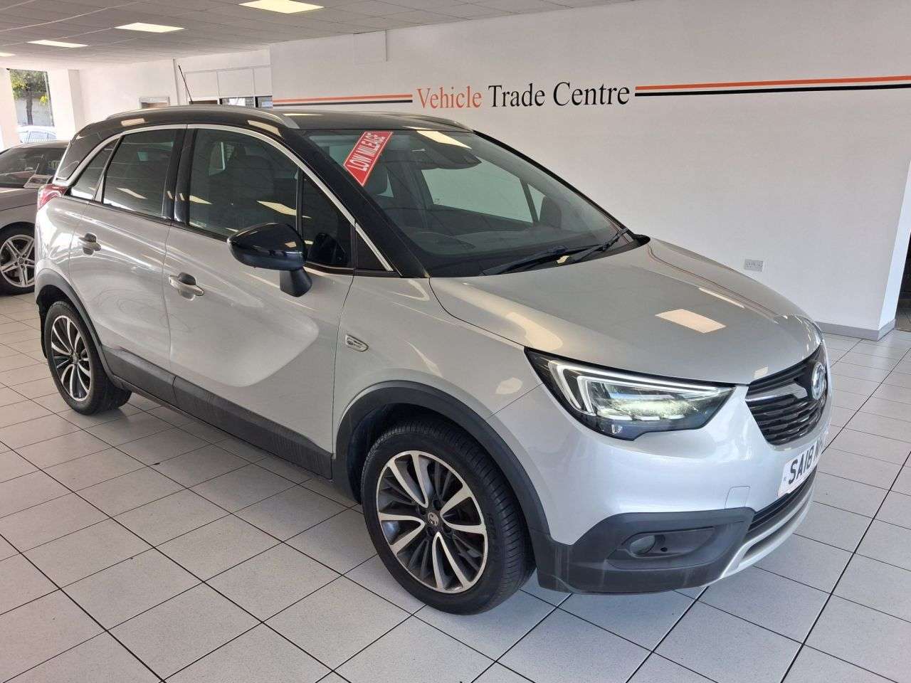 A 2018 VAUXHALL CROSSLAND X 1.2 Turbo GPF Ultimate SUV 5dr Petrol Manual Euro 6 (s/s) (130 ps) A 2018 VAUXHALL CROSSLAND X 1.2 Turbo GPF Ultimate SUV 5dr Petrol Manual Euro 6 (s/s) (130 ps)