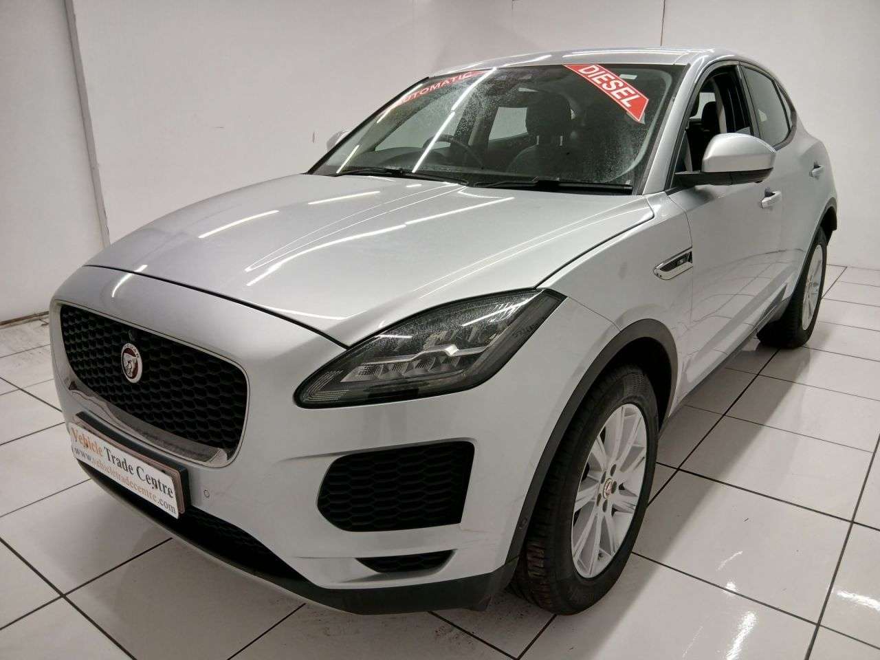 A 2018 JAGUAR E-PACE 2.0 D180 S SUV 5dr Diesel Auto AWD Euro 6 (s/s) (180 ps) A 2018 JAGUAR E-PACE 2.0 D180 S SUV 5dr Diesel Auto AWD Euro 6 (s/s) (180 ps)