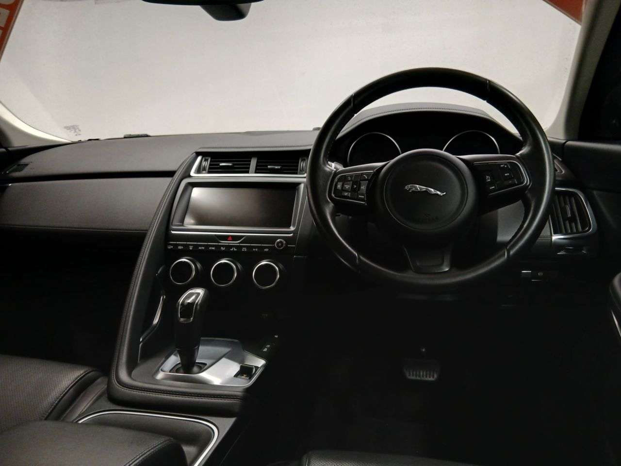 2018 JAGUAR E-PACE 2018 JAGUAR E-PACE