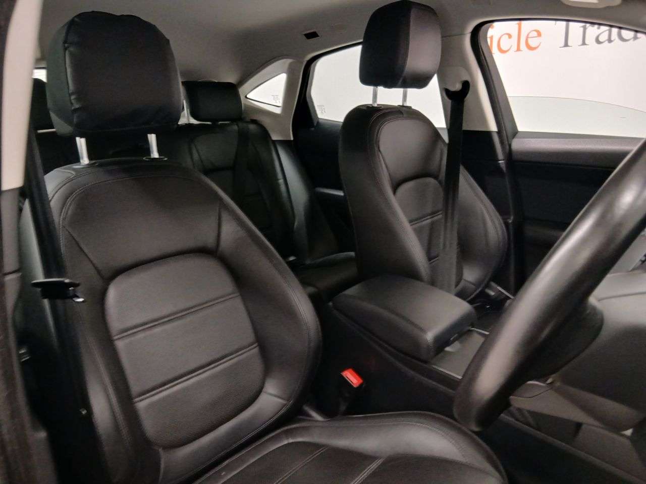 2018 JAGUAR E-PACE 2018 JAGUAR E-PACE