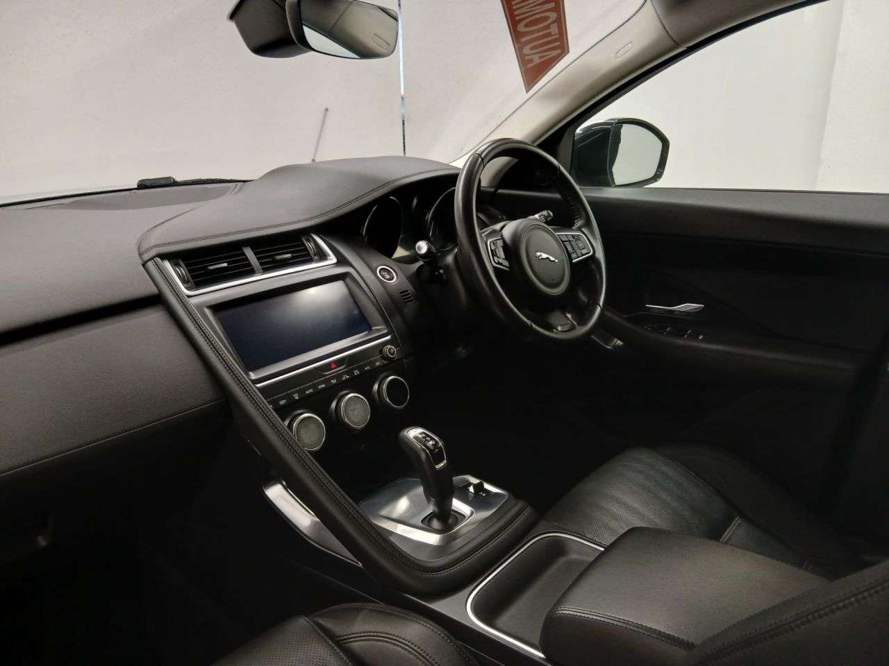 2018 JAGUAR E-PACE 2018 JAGUAR E-PACE