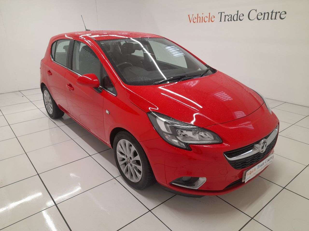 A 2018 VAUXHALL CORSA 1.4i ecoTEC SE Nav Hatchback 5dr Petrol Manual Euro 6 (90 ps) A 2018 VAUXHALL CORSA 1.4i ecoTEC SE Nav Hatchback 5dr Petrol Manual Euro 6 (90 ps)