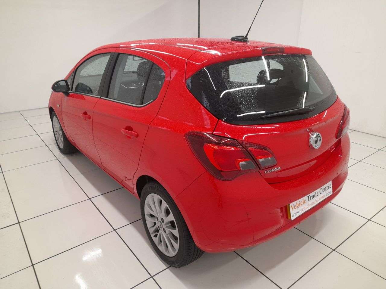 A 2018 VAUXHALL CORSA 1.4i ecoTEC SE Nav Hatchback 5dr Petrol Manual Euro 6 (90 ps) A 2018 VAUXHALL CORSA 1.4i ecoTEC SE Nav Hatchback 5dr Petrol Manual Euro 6 (90 ps)