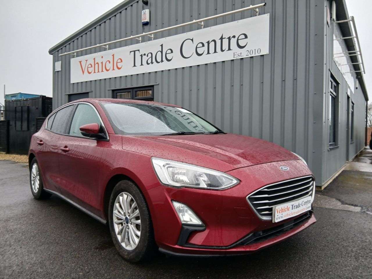 A 2019 FORD FOCUS 1.0T EcoBoost Titanium Hatchback 5dr Petrol Manual Euro 6 (s/s) (125 ps) A 2019 FORD FOCUS 1.0T EcoBoost Titanium Hatchback 5dr Petrol Manual Euro 6 (s/s) (125 ps)