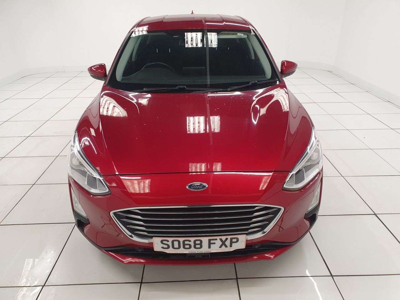 A 2019 FORD FOCUS 1.0T EcoBoost Titanium Hatchback 5dr Petrol Manual Euro 6 (s/s) (125 ps) A 2019 FORD FOCUS 1.0T EcoBoost Titanium Hatchback 5dr Petrol Manual Euro 6 (s/s) (125 ps)