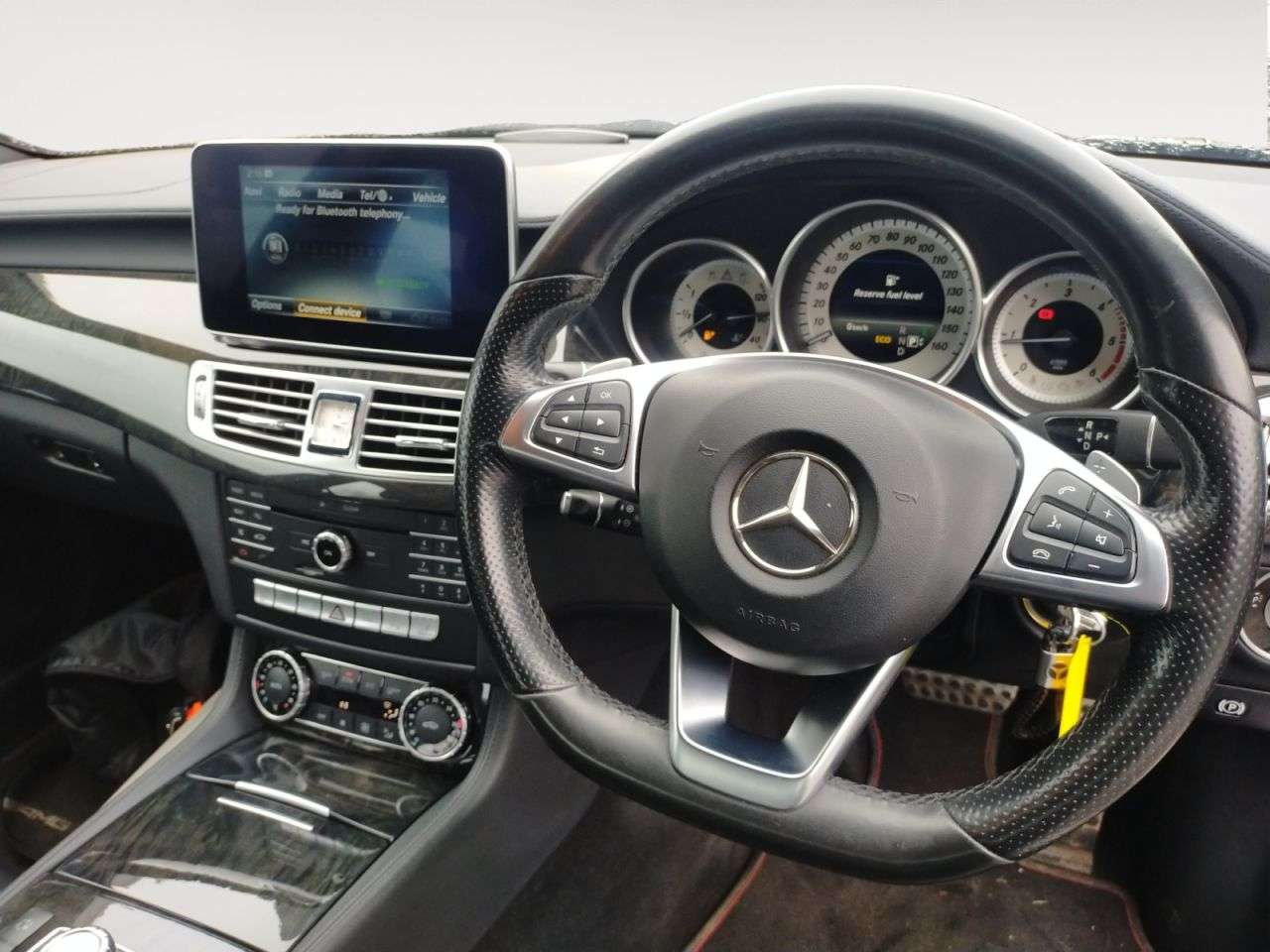 A 2015 MERCEDES-BENZ CLS 2.1 CLS220d AMG Line Coupe 4dr Diesel G-Tronic+ Euro 6 (s/s) (177 ps) A 2015 MERCEDES-BENZ CLS 2.1 CLS220d AMG Line Coupe 4dr Diesel G-Tronic+ Euro 6 (s/s) (177 ps)