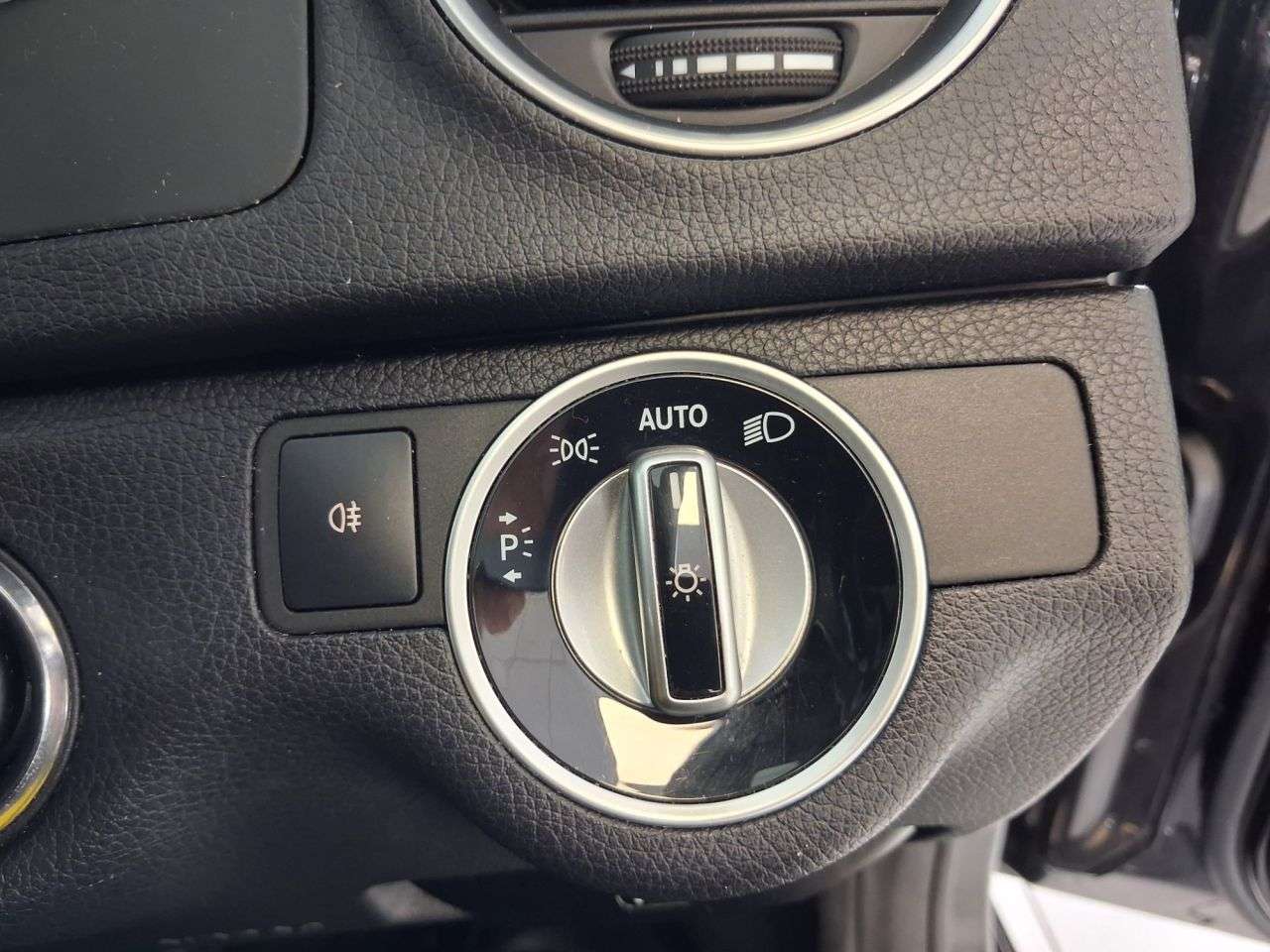2015 MERCEDES-BENZ C CLASS 2015 MERCEDES-BENZ C CLASS