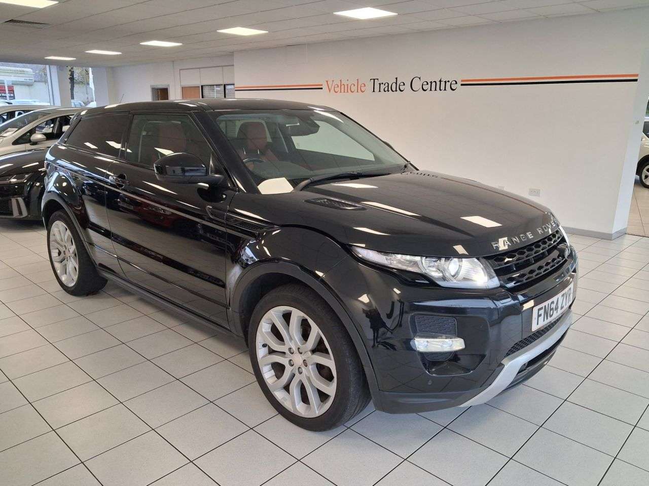 A 2014 LAND ROVER RANGE ROVER EVOQUE 2.2 SD4 Dynamic Coupe 3dr Diesel Manual 4WD Euro 5 (s/s) (190 ps) A 2014 LAND ROVER RANGE ROVER EVOQUE 2.2 SD4 Dynamic Coupe 3dr Diesel Manual 4WD Euro 5 (s/s) (190 ps)