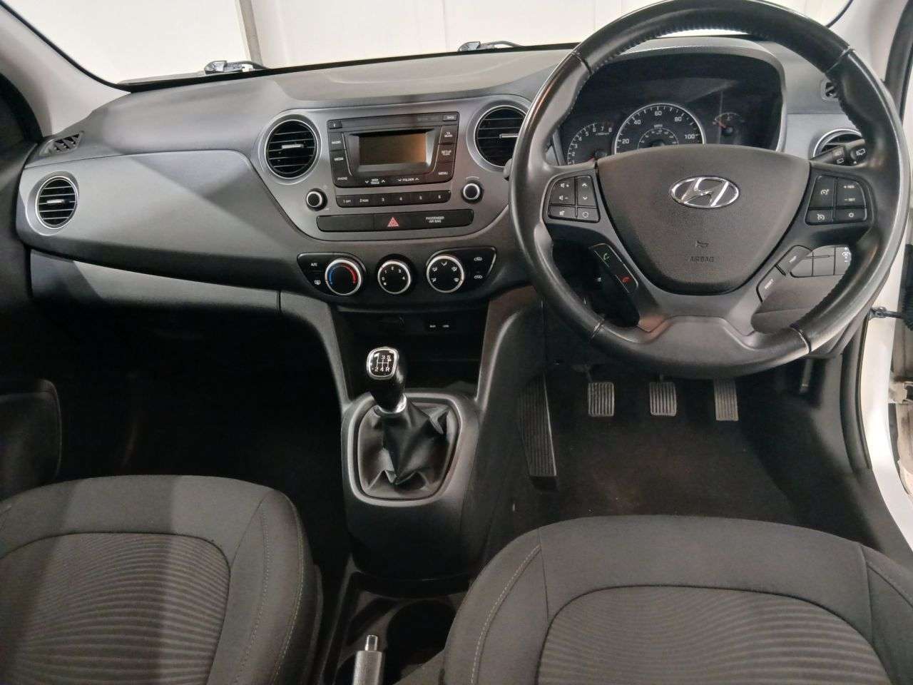 2018 HYUNDAI I10 2018 HYUNDAI I10