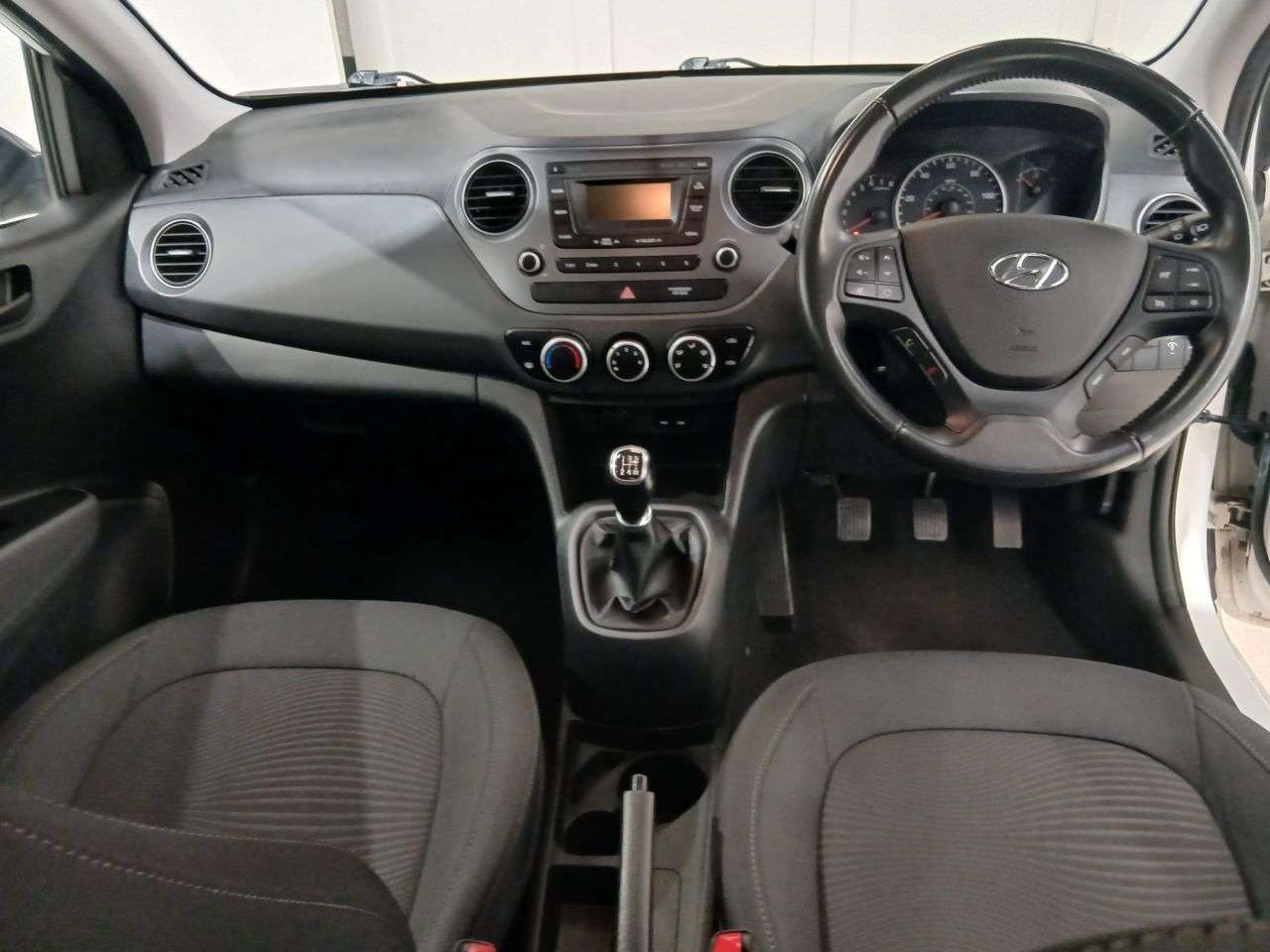 2018 HYUNDAI I10 2018 HYUNDAI I10