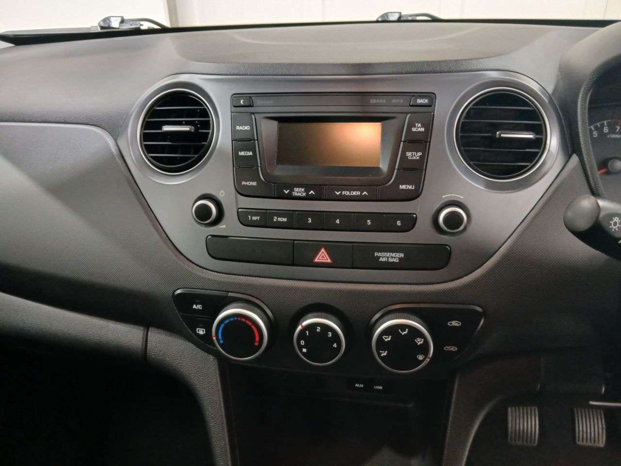 2018 HYUNDAI I10 2018 HYUNDAI I10