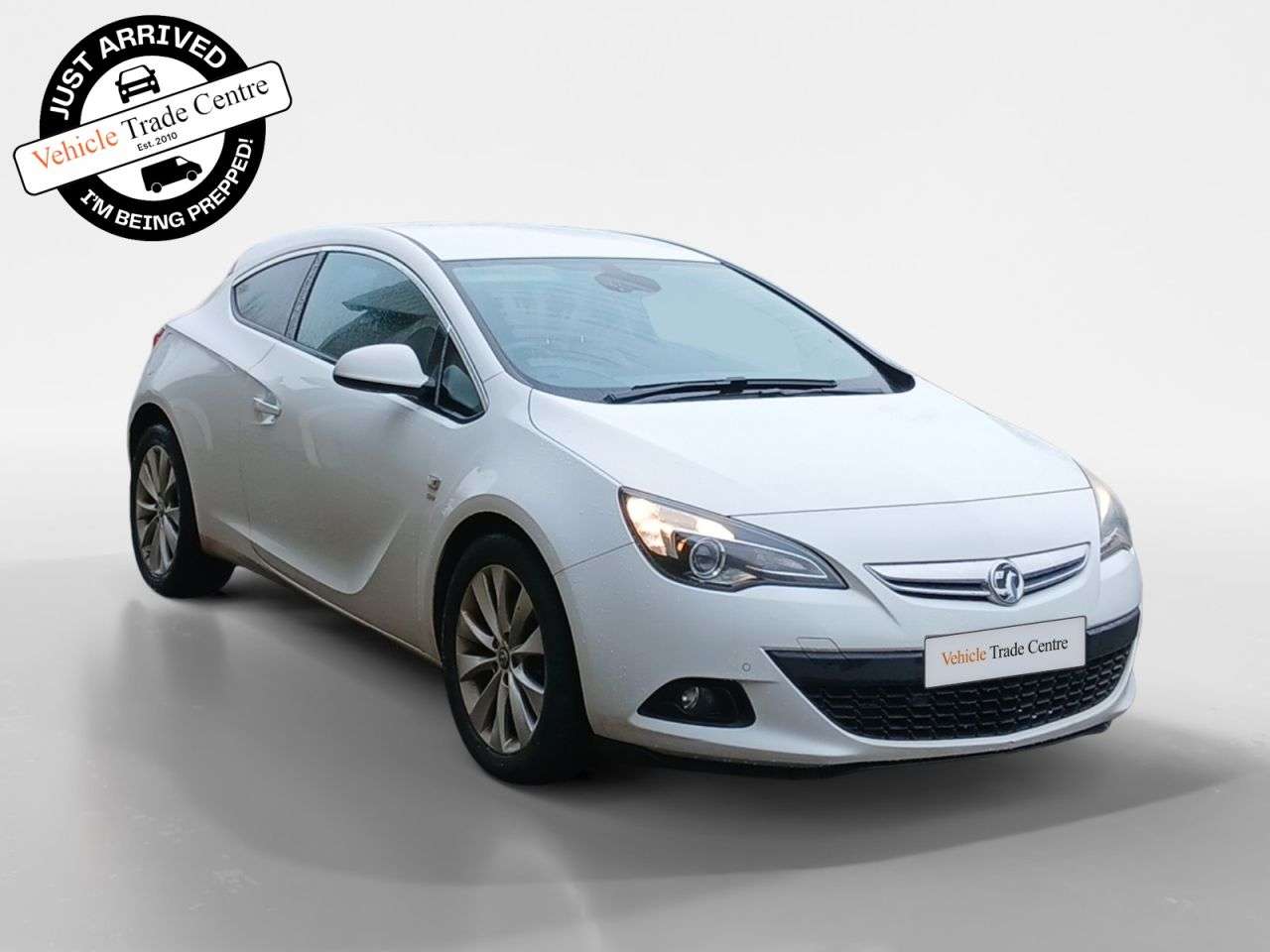 A 2015 VAUXHALL ASTRA GTC 1.4i Turbo SRi Coupe 3dr Petrol Manual Euro 6 (s/s) (140 ps) A 2015 VAUXHALL ASTRA GTC 1.4i Turbo SRi Coupe 3dr Petrol Manual Euro 6 (s/s) (140 ps)