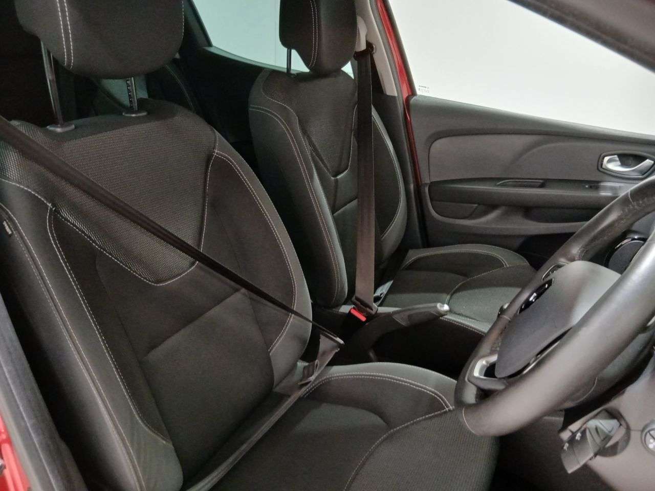 2018 RENAULT CLIO 2018 RENAULT CLIO