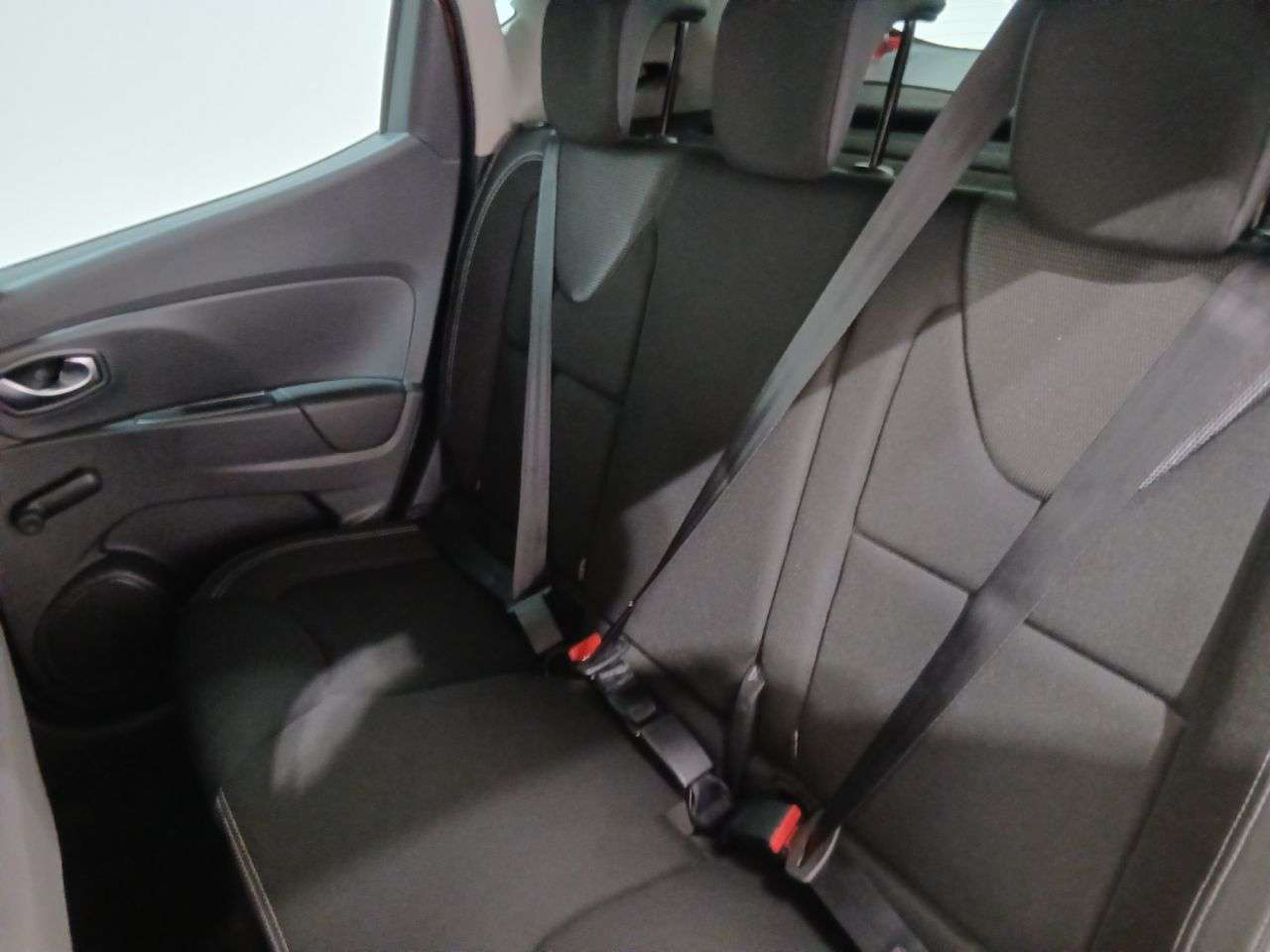 2018 RENAULT CLIO 2018 RENAULT CLIO