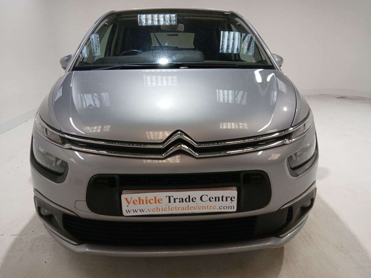 A 2019 CITROEN C4 SPACETOURER 1.2 PureTech Feel MPV 5dr Petrol Manual Euro 6 (s/s) (130 ps) A 2019 CITROEN C4 SPACETOURER 1.2 PureTech Feel MPV 5dr Petrol Manual Euro 6 (s/s) (130 ps)