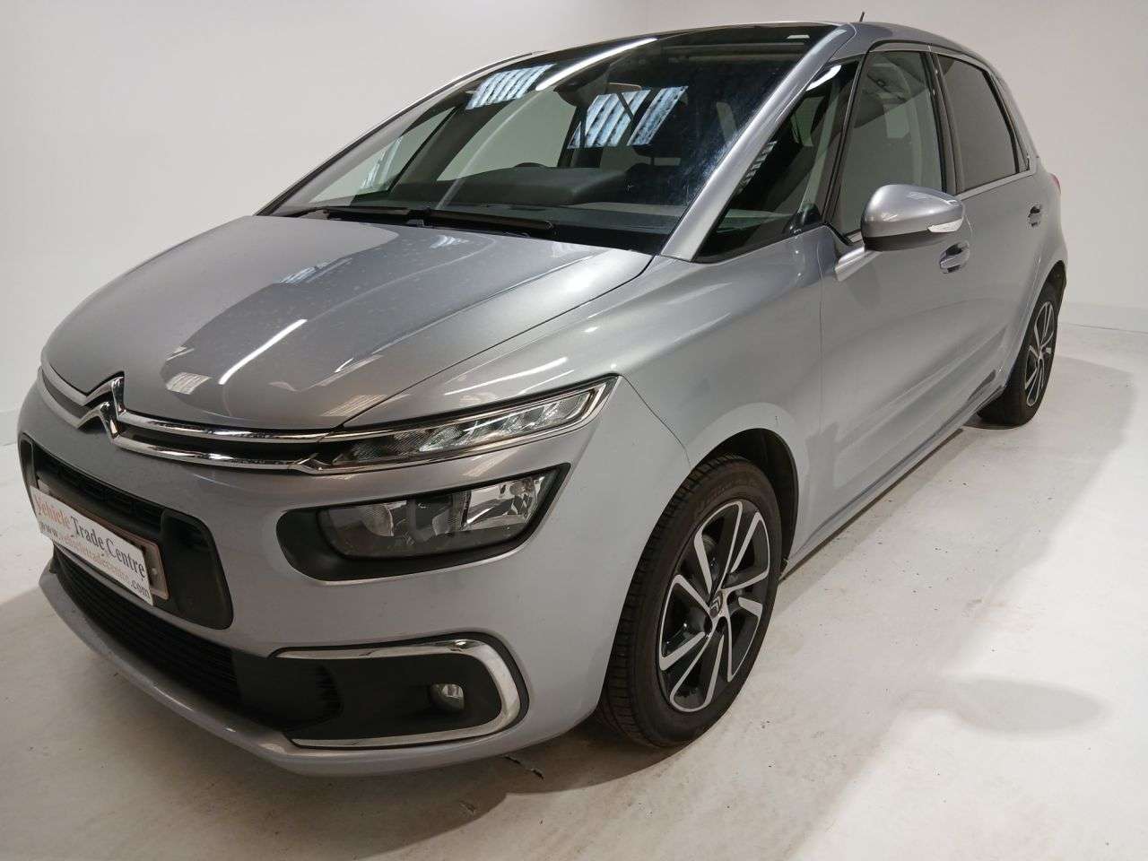 A 2019 CITROEN C4 SPACETOURER 1.2 PureTech Feel MPV 5dr Petrol Manual Euro 6 (s/s) (130 ps) A 2019 CITROEN C4 SPACETOURER 1.2 PureTech Feel MPV 5dr Petrol Manual Euro 6 (s/s) (130 ps)
