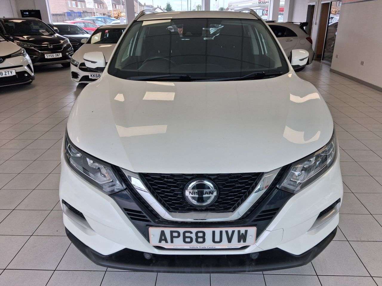 A 2019 NISSAN QASHQAI 1.3 DIG-T N-Connecta SUV 5dr Petrol Manual Euro 6 (s/s) (160 ps) A 2019 NISSAN QASHQAI 1.3 DIG-T N-Connecta SUV 5dr Petrol Manual Euro 6 (s/s) (160 ps)