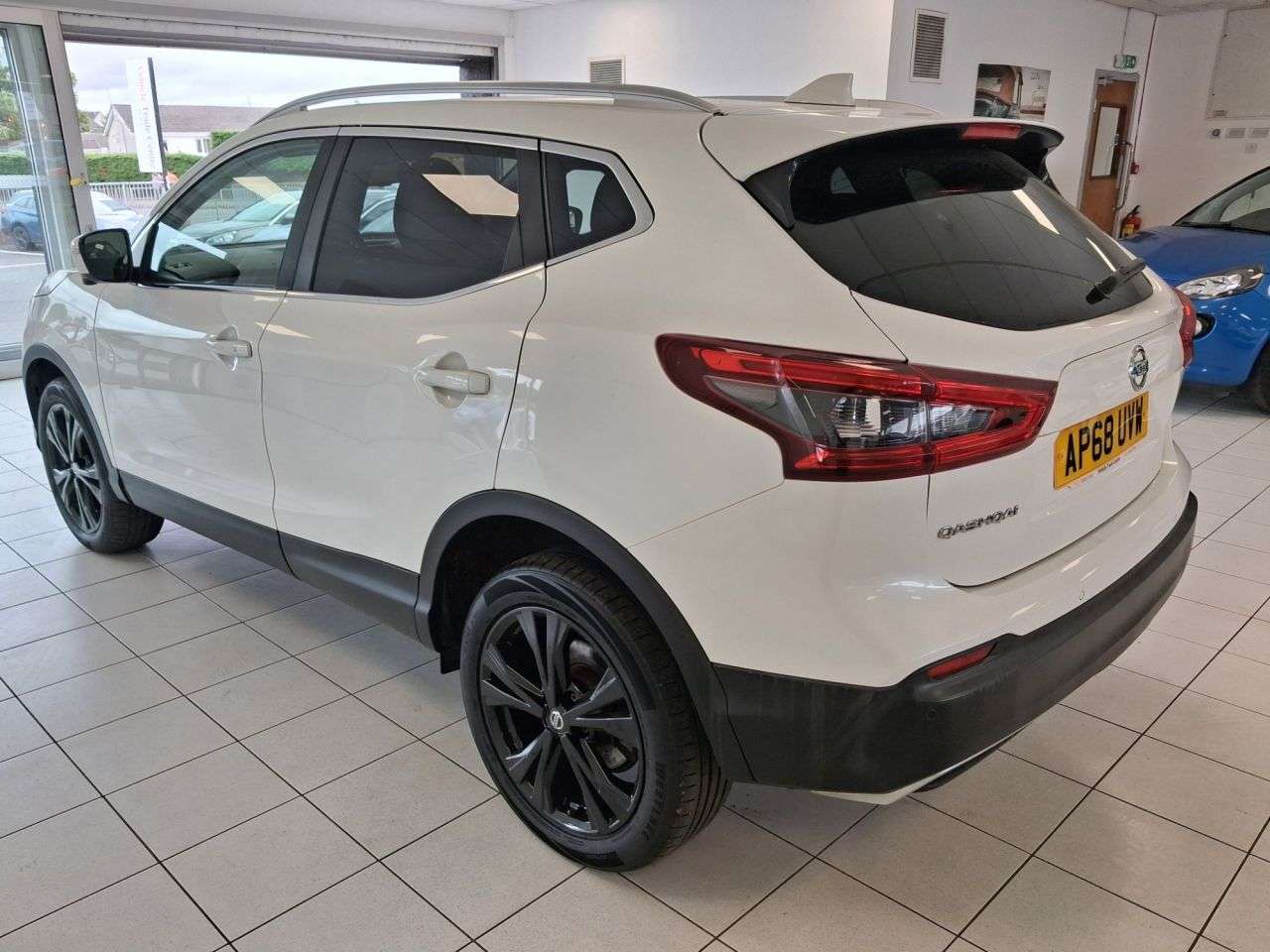 A 2019 NISSAN QASHQAI 1.3 DIG-T N-Connecta SUV 5dr Petrol Manual Euro 6 (s/s) (160 ps) A 2019 NISSAN QASHQAI 1.3 DIG-T N-Connecta SUV 5dr Petrol Manual Euro 6 (s/s) (160 ps)