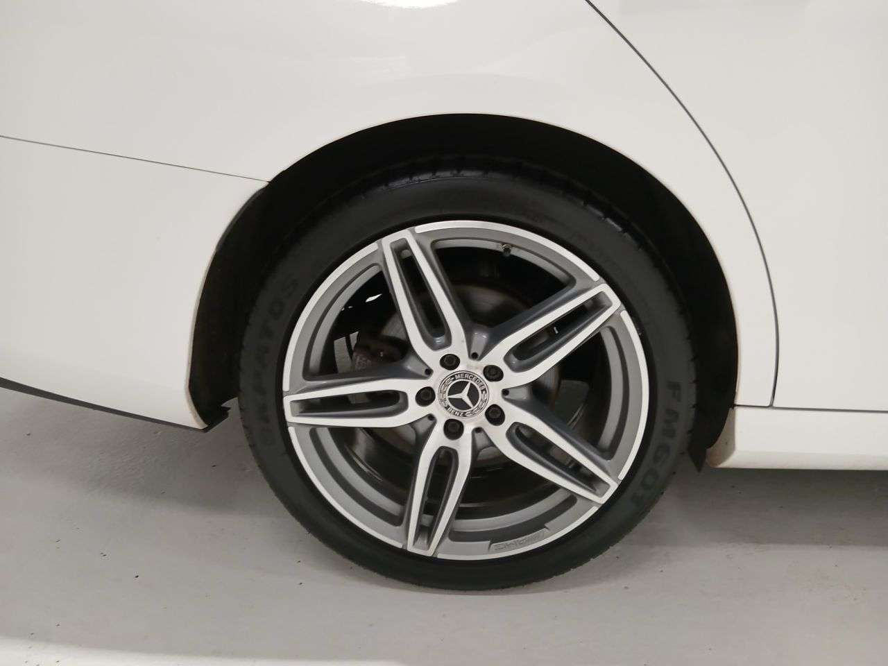 2019 MERCEDES-BENZ E CLASS 2019 MERCEDES-BENZ E CLASS