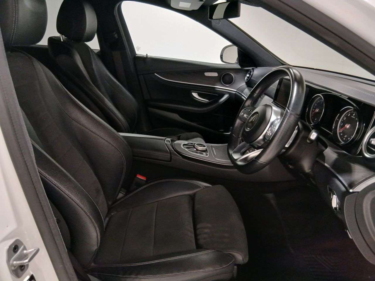 2019 MERCEDES-BENZ E CLASS 2019 MERCEDES-BENZ E CLASS