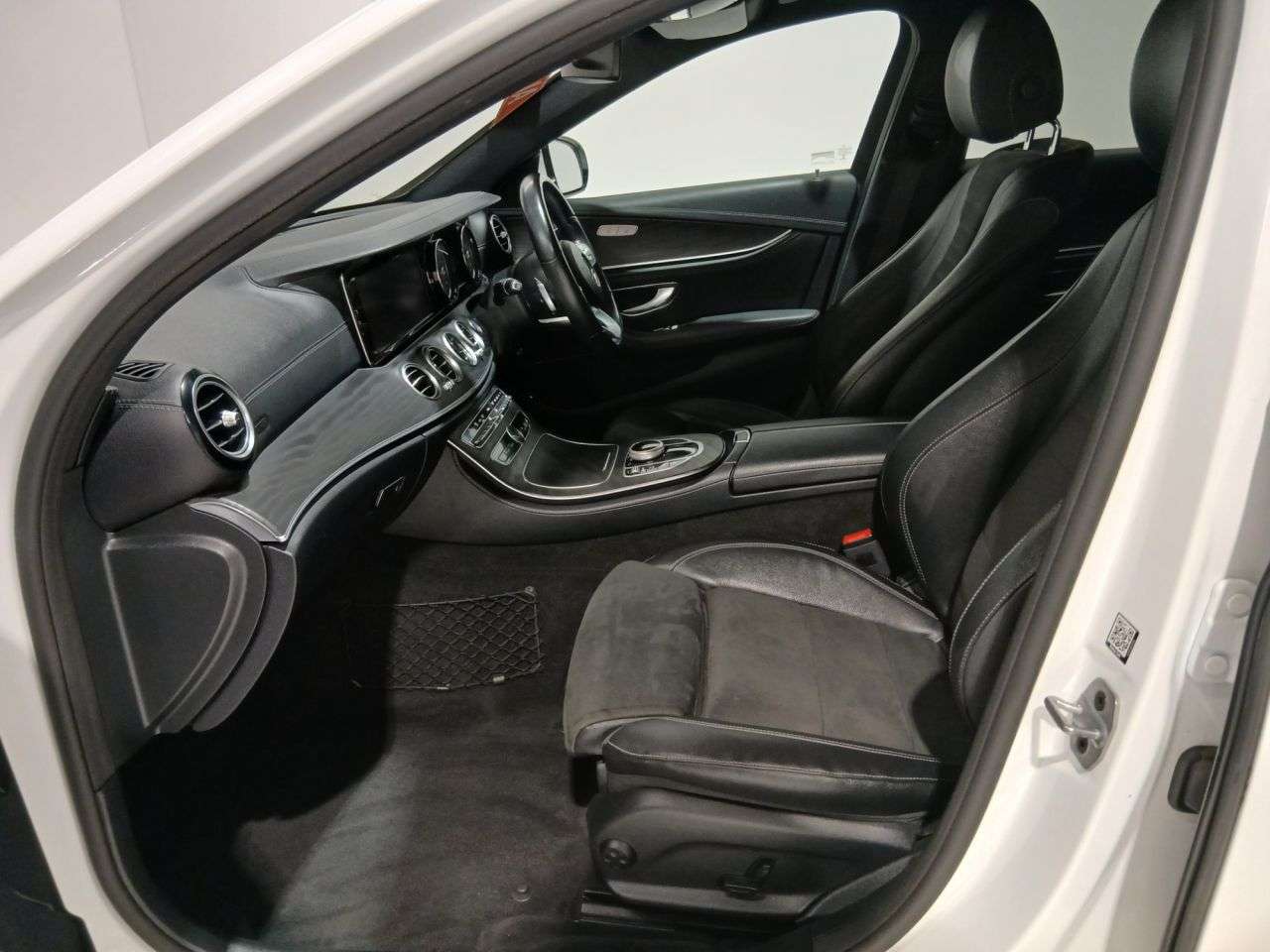 2019 MERCEDES-BENZ E CLASS 2019 MERCEDES-BENZ E CLASS