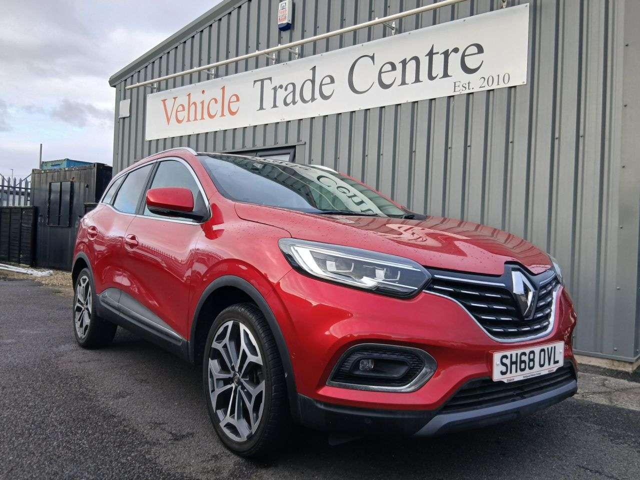 A 2018 RENAULT KADJAR 1.3 TCe GT Line SUV 5dr Petrol Manual Euro 6 (s/s) (140 ps) A 2018 RENAULT KADJAR 1.3 TCe GT Line SUV 5dr Petrol Manual Euro 6 (s/s) (140 ps)
