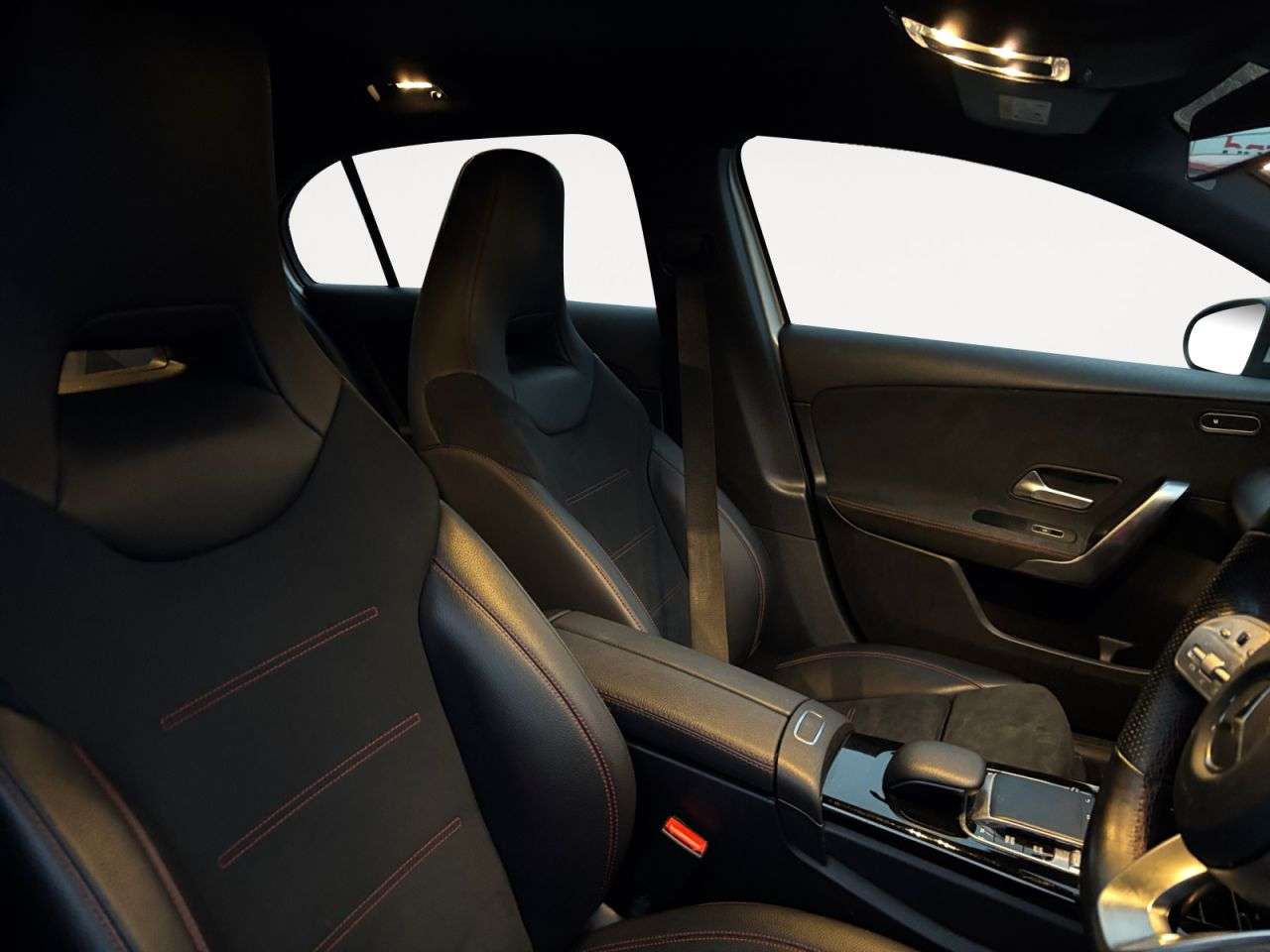 A 2018 MERCEDES-BENZ A CLASS 1.5 A180d AMG Line (Executive) Hatchback 5dr Diesel 7G-DCT Euro 6 (s/s) (11 A 2018 MERCEDES-BENZ A CLASS 1.5 A180d AMG Line (Executive) Hatchback 5dr Diesel 7G-DCT Euro 6 (s/s) (11