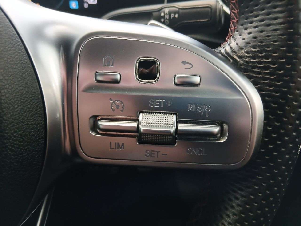 2018 MERCEDES-BENZ A CLASS 2018 MERCEDES-BENZ A CLASS