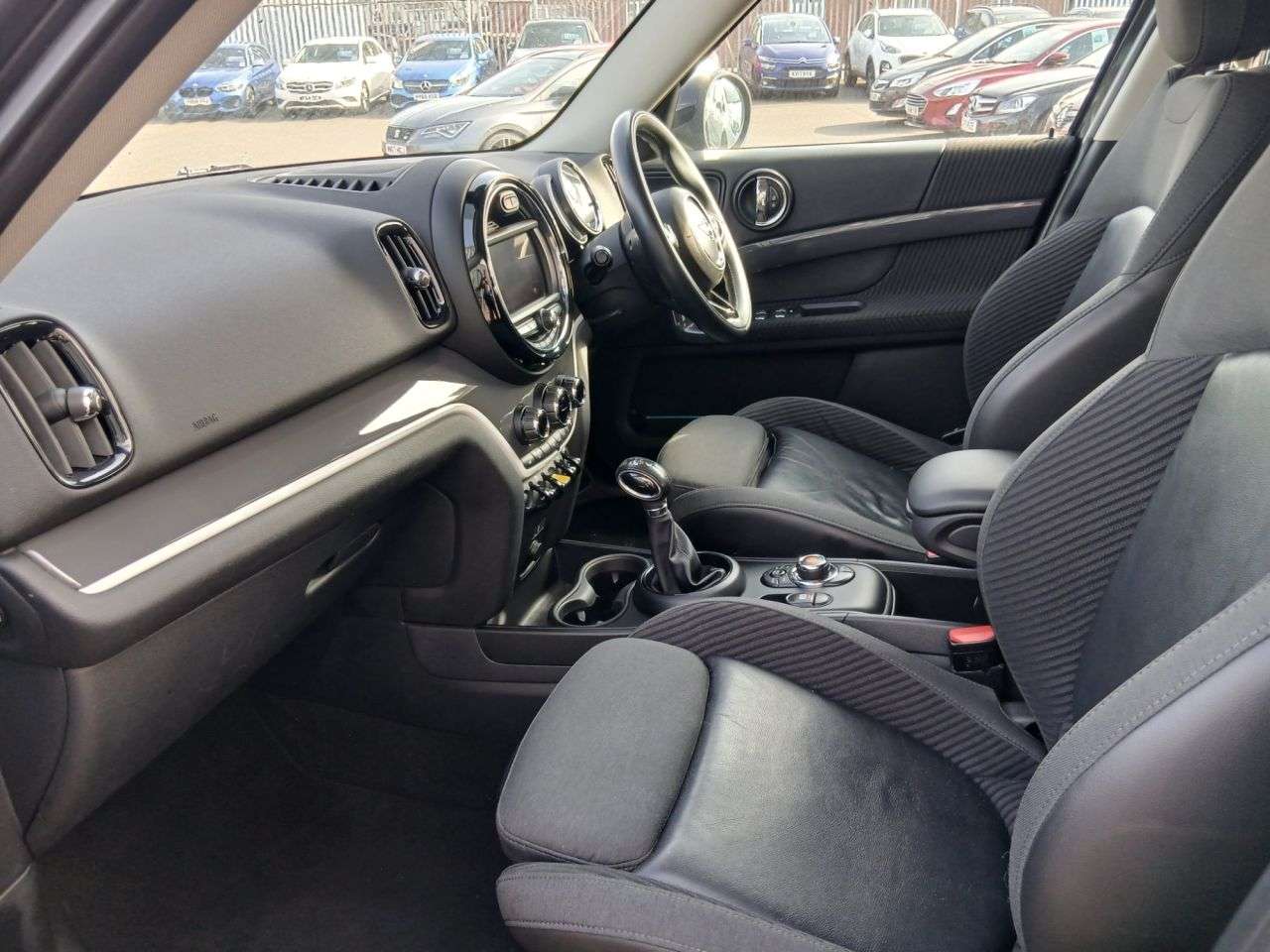 2019 MINI COUNTRYMAN 2019 MINI COUNTRYMAN