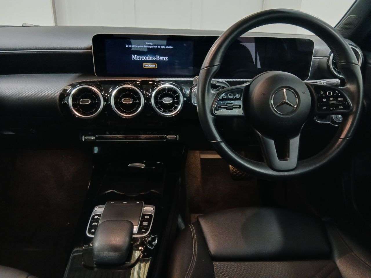 2018 MERCEDES-BENZ A CLASS 2018 MERCEDES-BENZ A CLASS